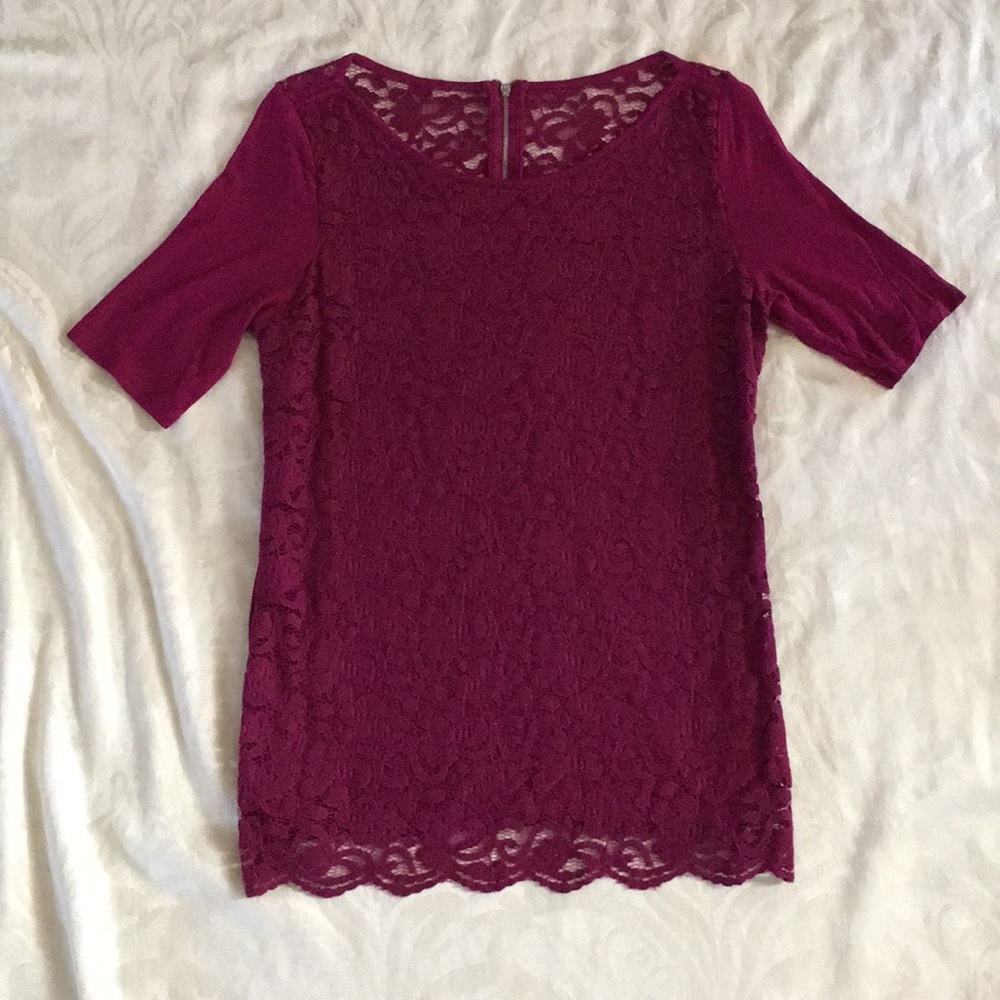 Soho New York & Company Burgandy Top